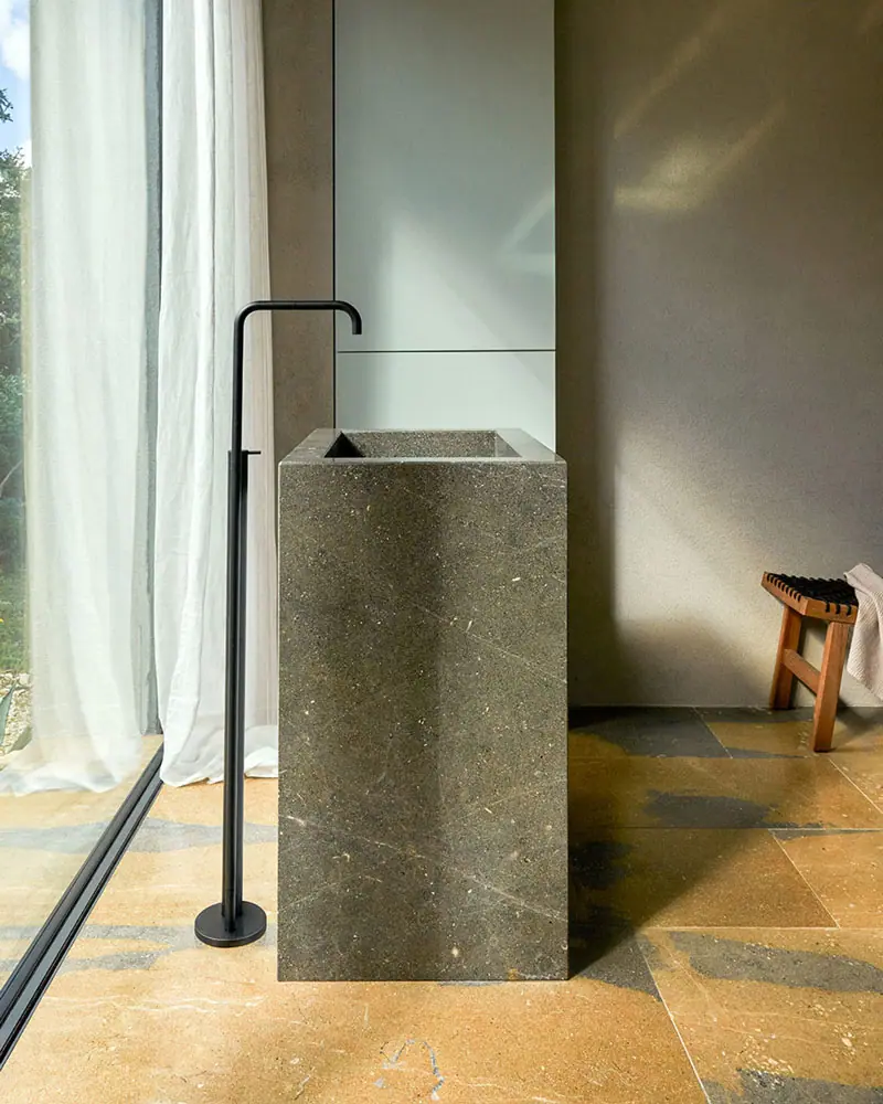 Vola